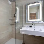 Hotel Le Relais Madeleine Paris