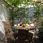 Hotel Le Relais Madeleine Paris