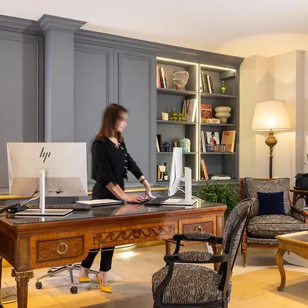 Hotel Le Relais Madeleine Parigi